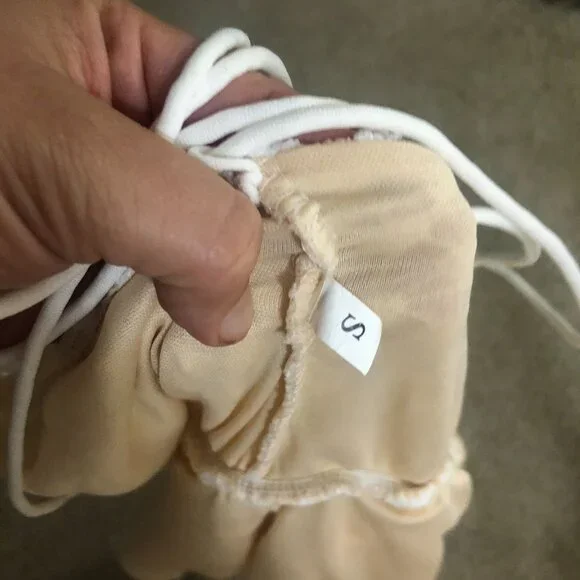 White Crochet Lace Floral Strap Dress ( S ) - Picture 10 of 11